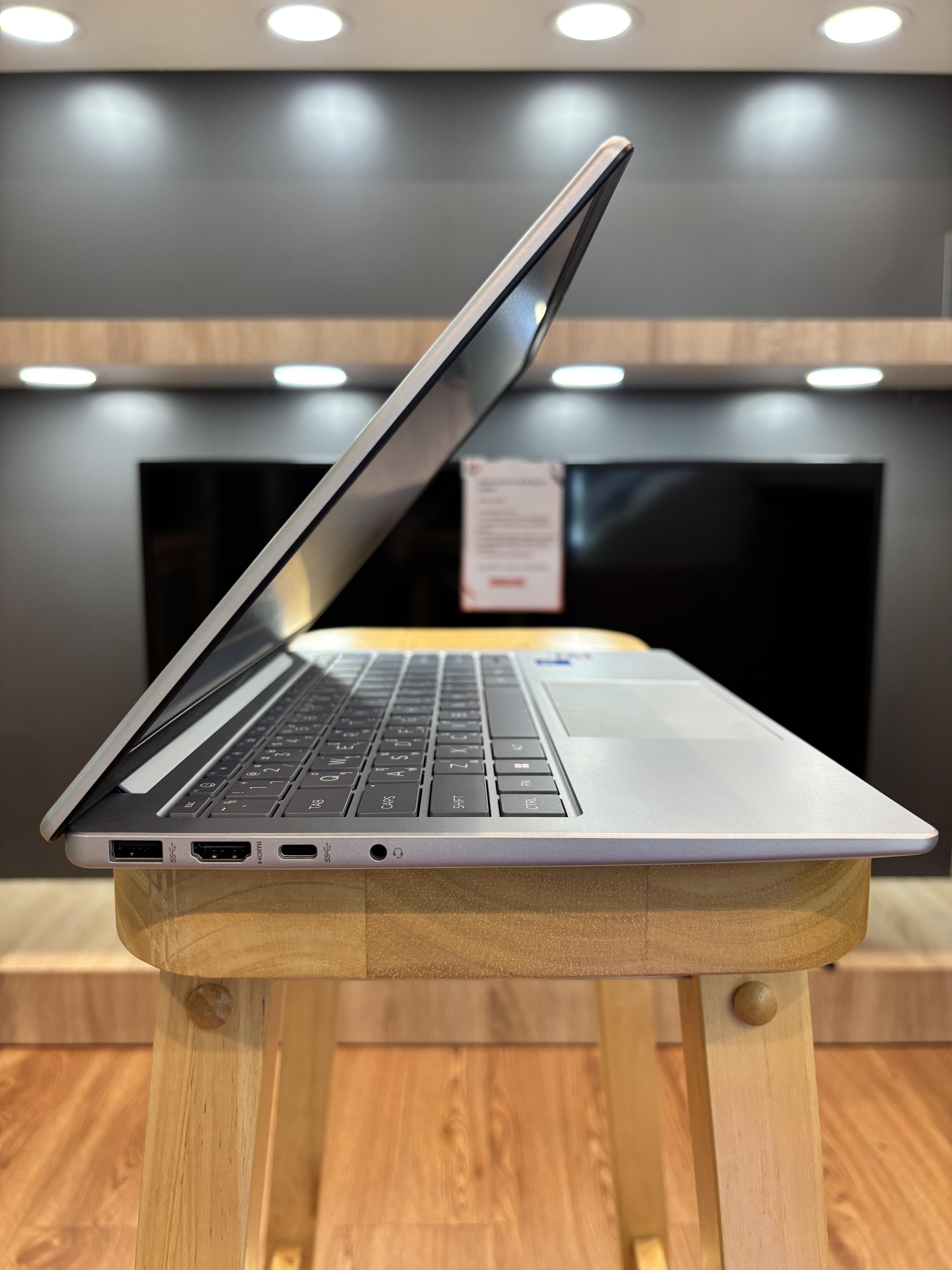 HP Laptop 14-ep1042TU (A4MC1PA)