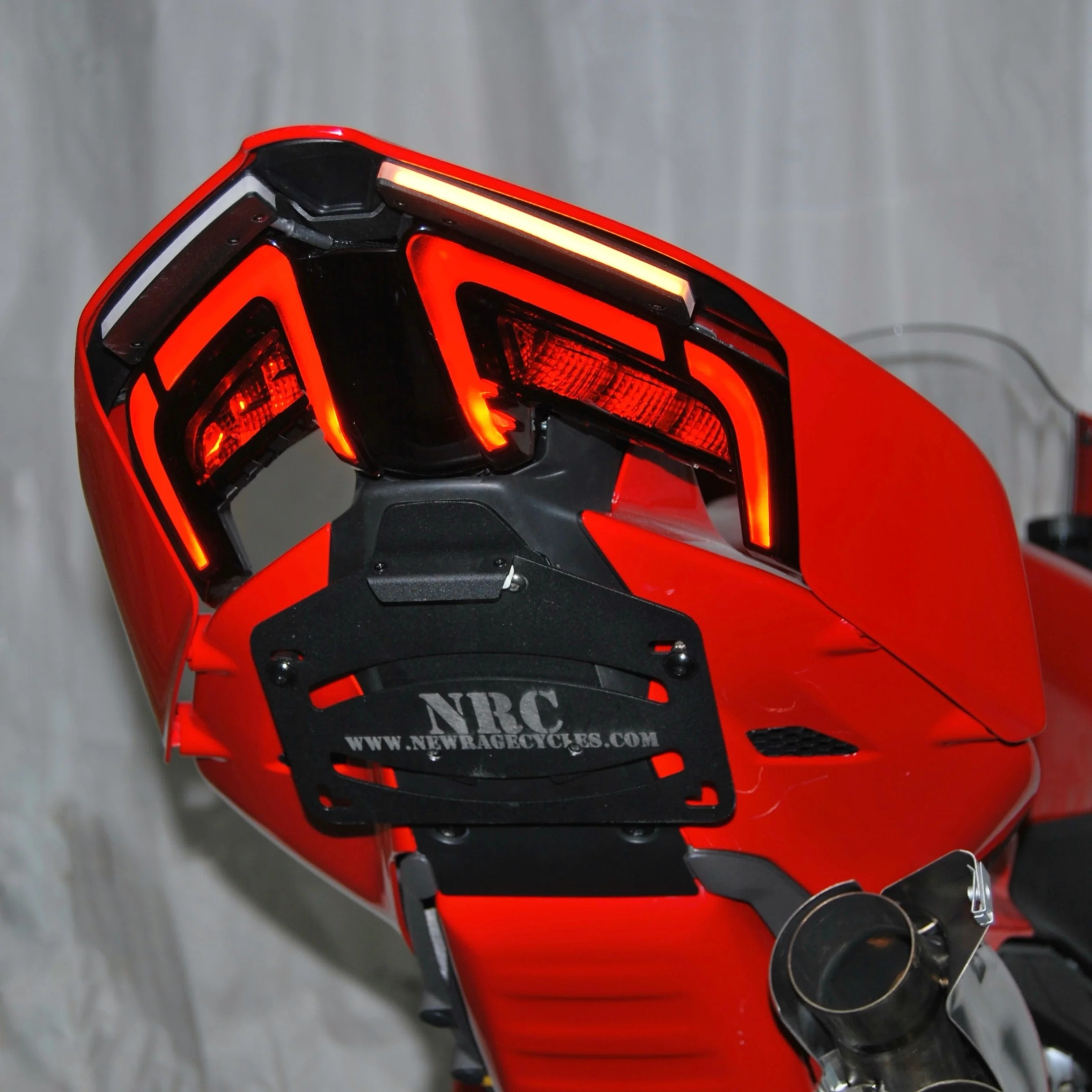 ท้ายสั้น NRC สำหรับ Panigale V4 2025+