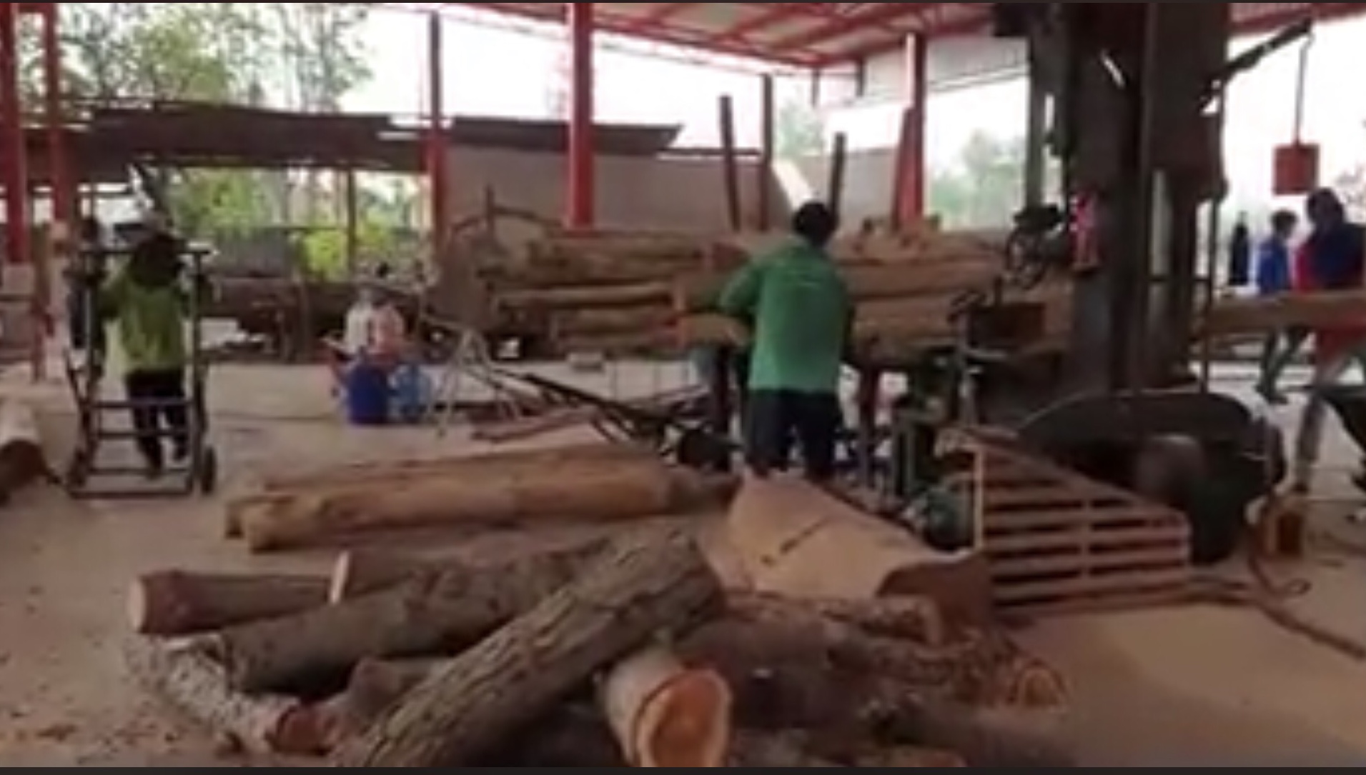 ( รหัส A1 ) ศาลา บาหลี ไม้สัก แบบทาสีด้าน หลังนิว / ขนาด 2.00x2.00x3.00 เมตร