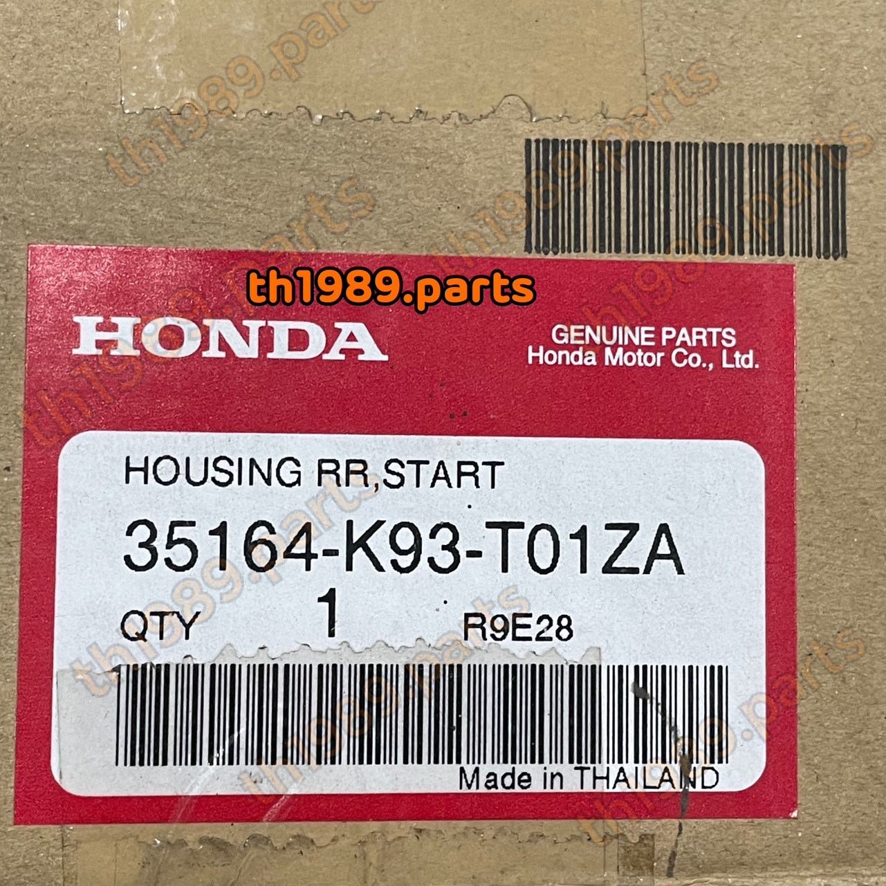 35164-K93-T01ZA ฝาปิดสวิทช์แฮนด์ข้างขวาด้านหลัง Scoopy i ปี 2017-2019 อะไหล่แท้ HONDA