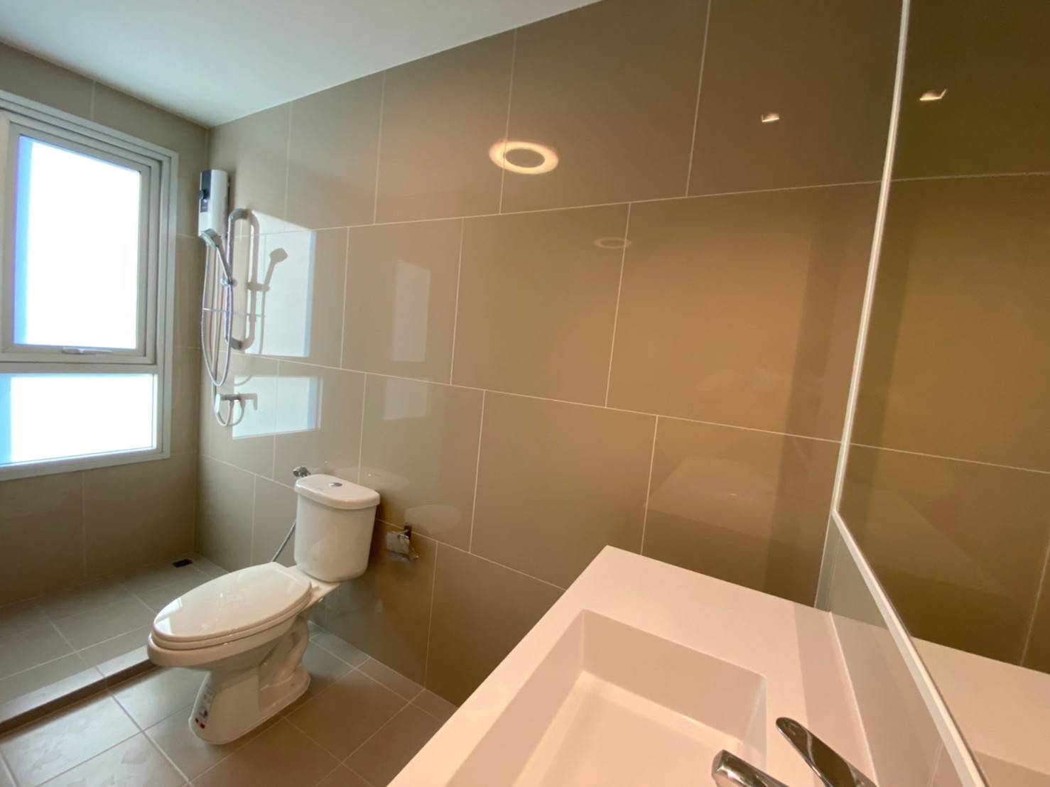 Chapter One Shine Bangpo