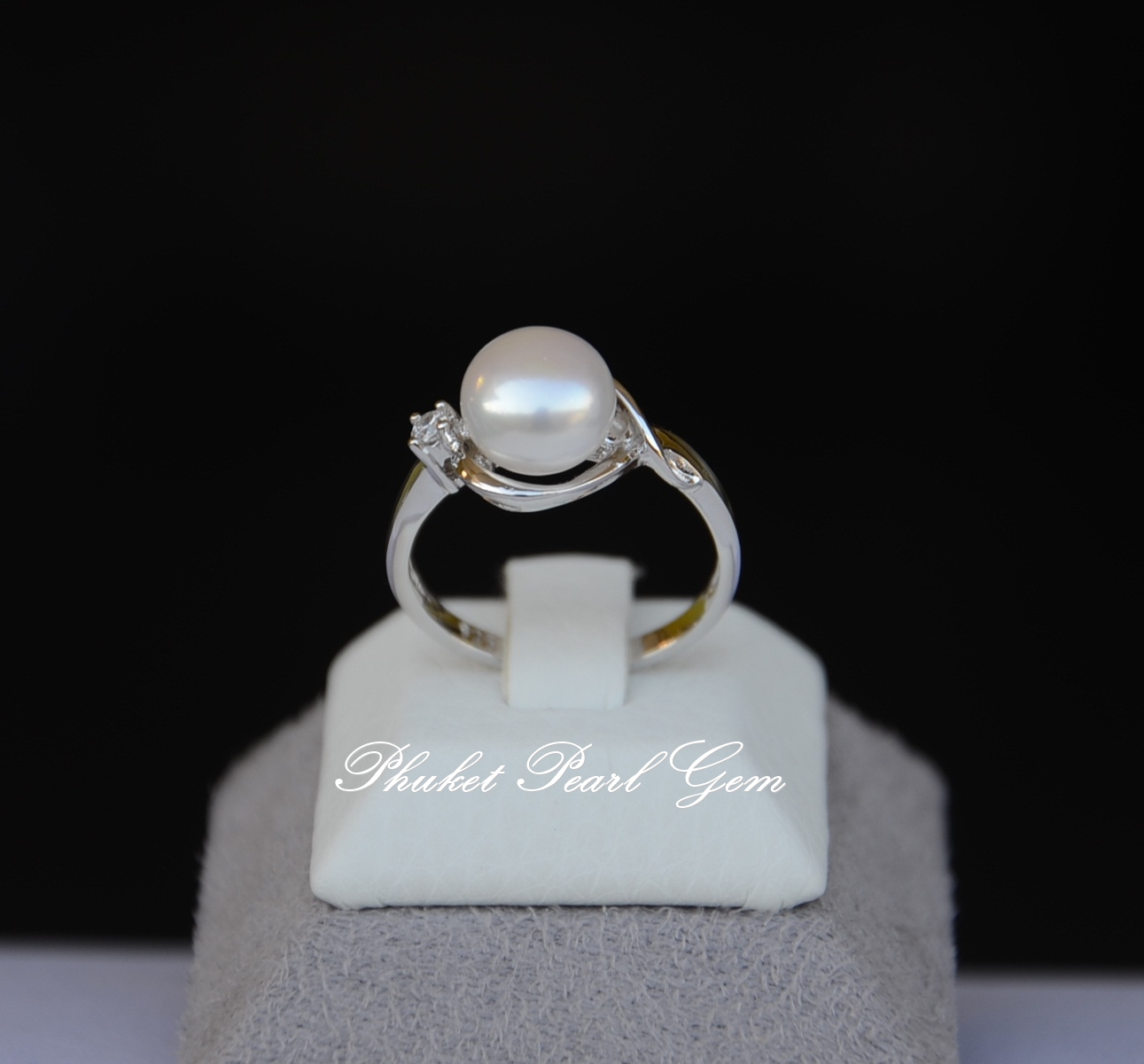 Heart Pearl Silver Ring