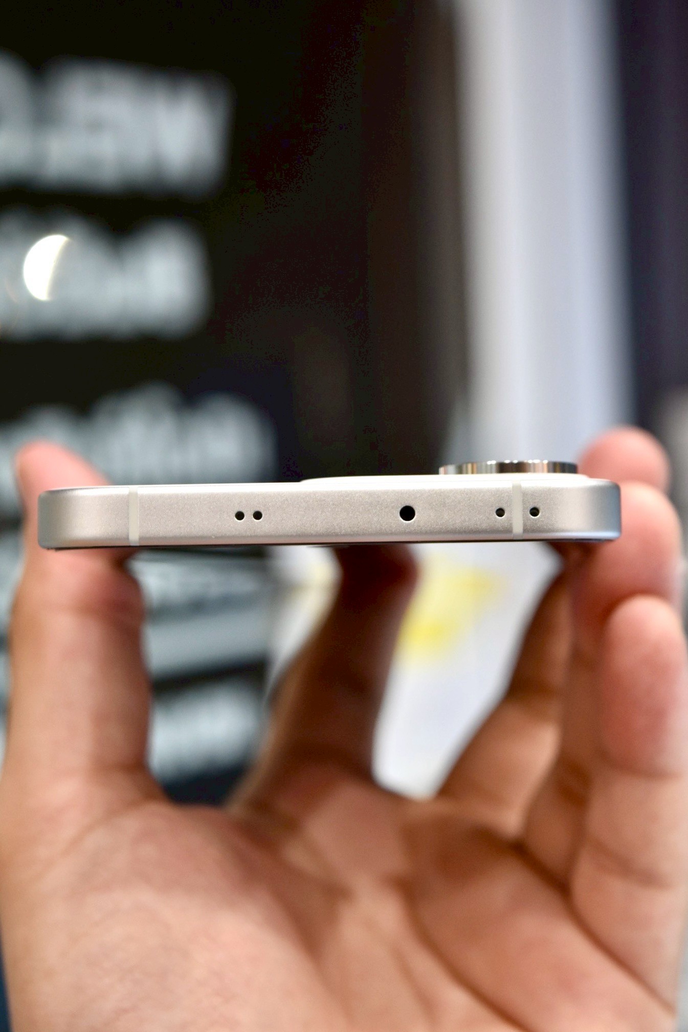 OPPO Reno14 (5G) 12/256GB สี Opal White