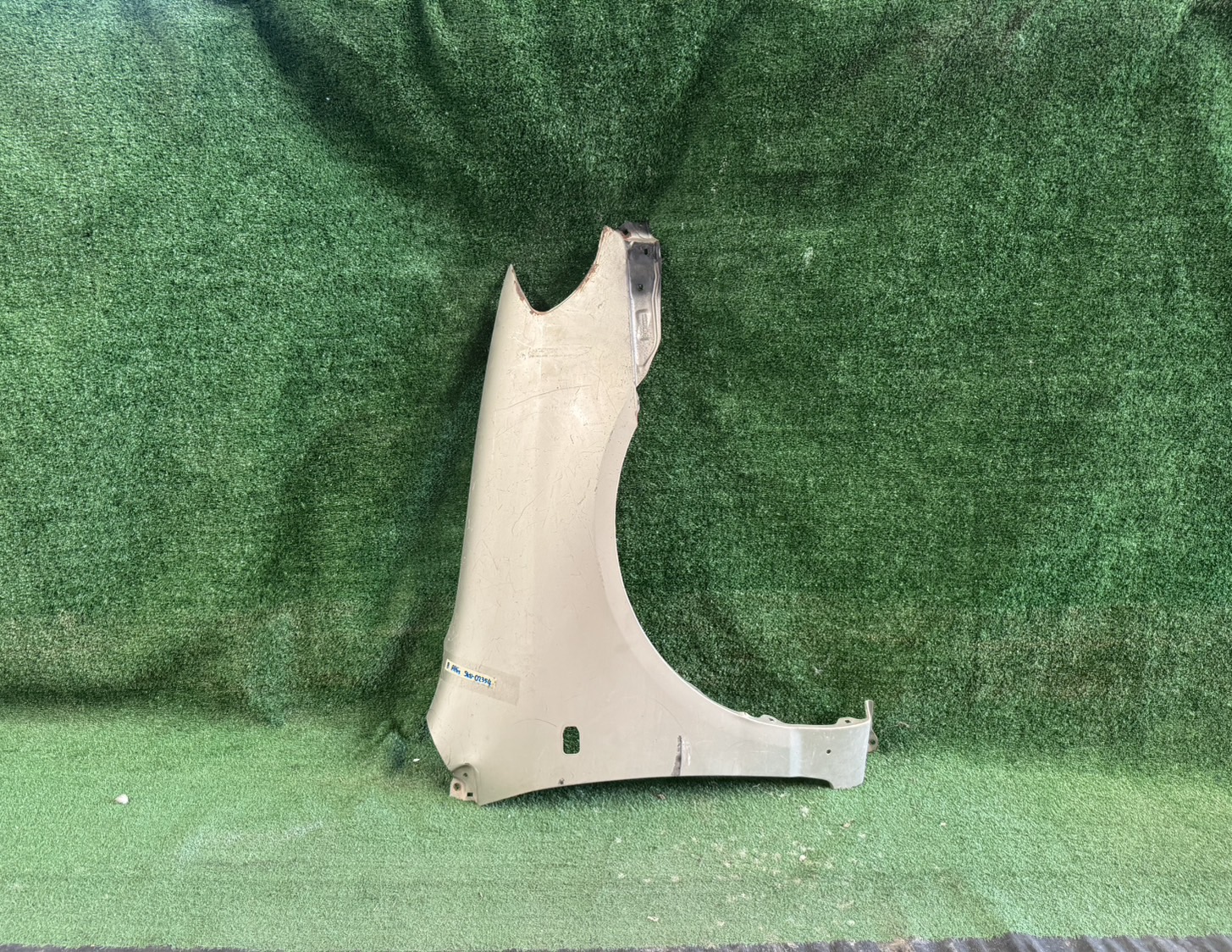 บังโคลนหน้า R Toyota Altis 2001-07