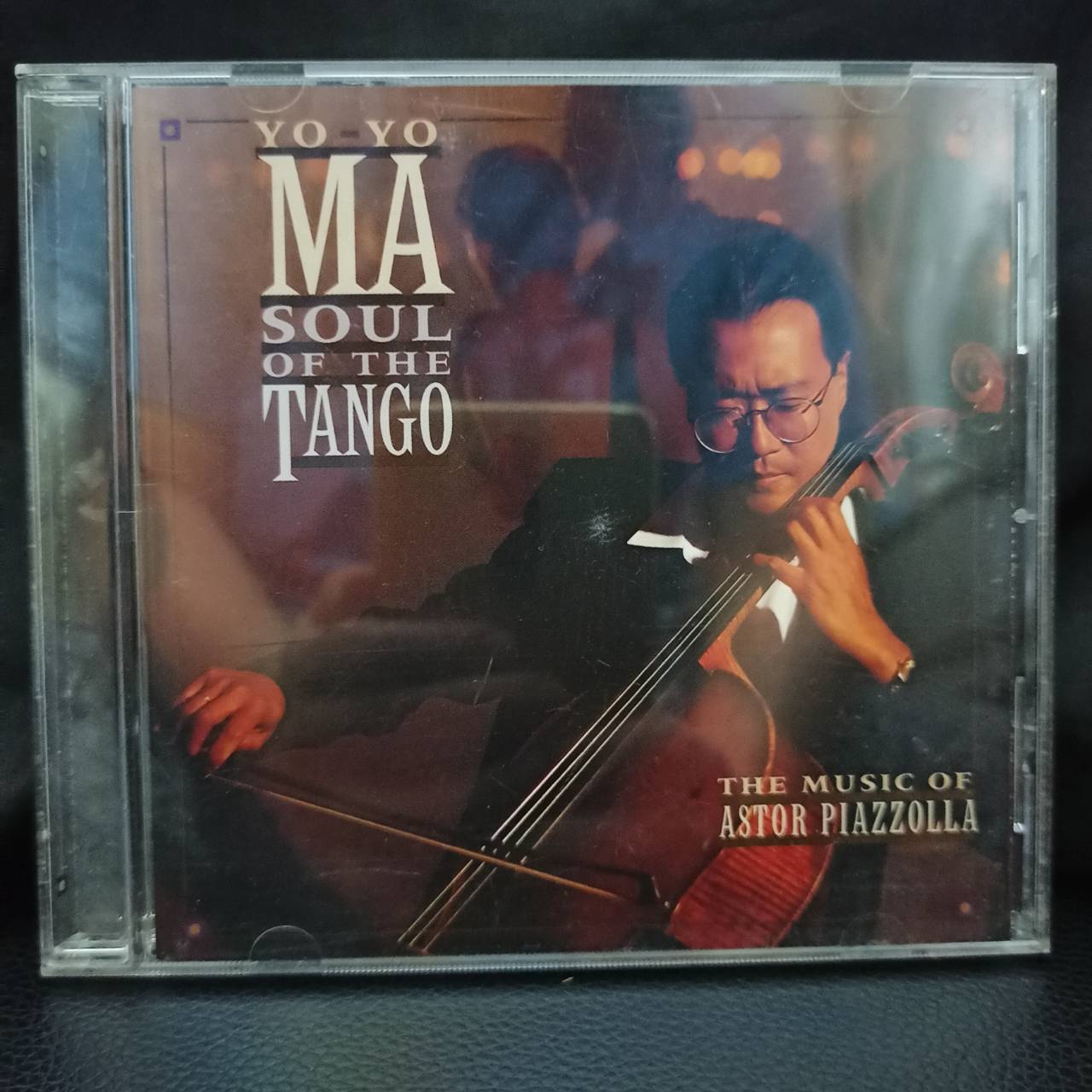 Yo-Yo Ma, Astor Piazzolla – Soul Of The Tango (The Music Of Astor Piazzolla) / USA / เป็นรอยเล็กน้อย