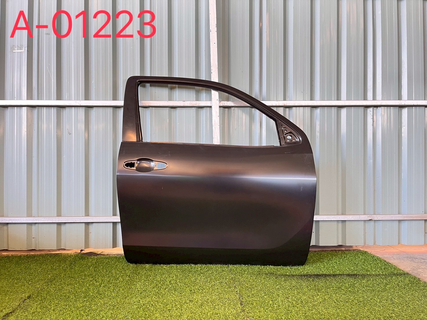 ประตูหน้า R Toyota Revo 2016-20 หัวเดี่ยว ใหม่เทียม