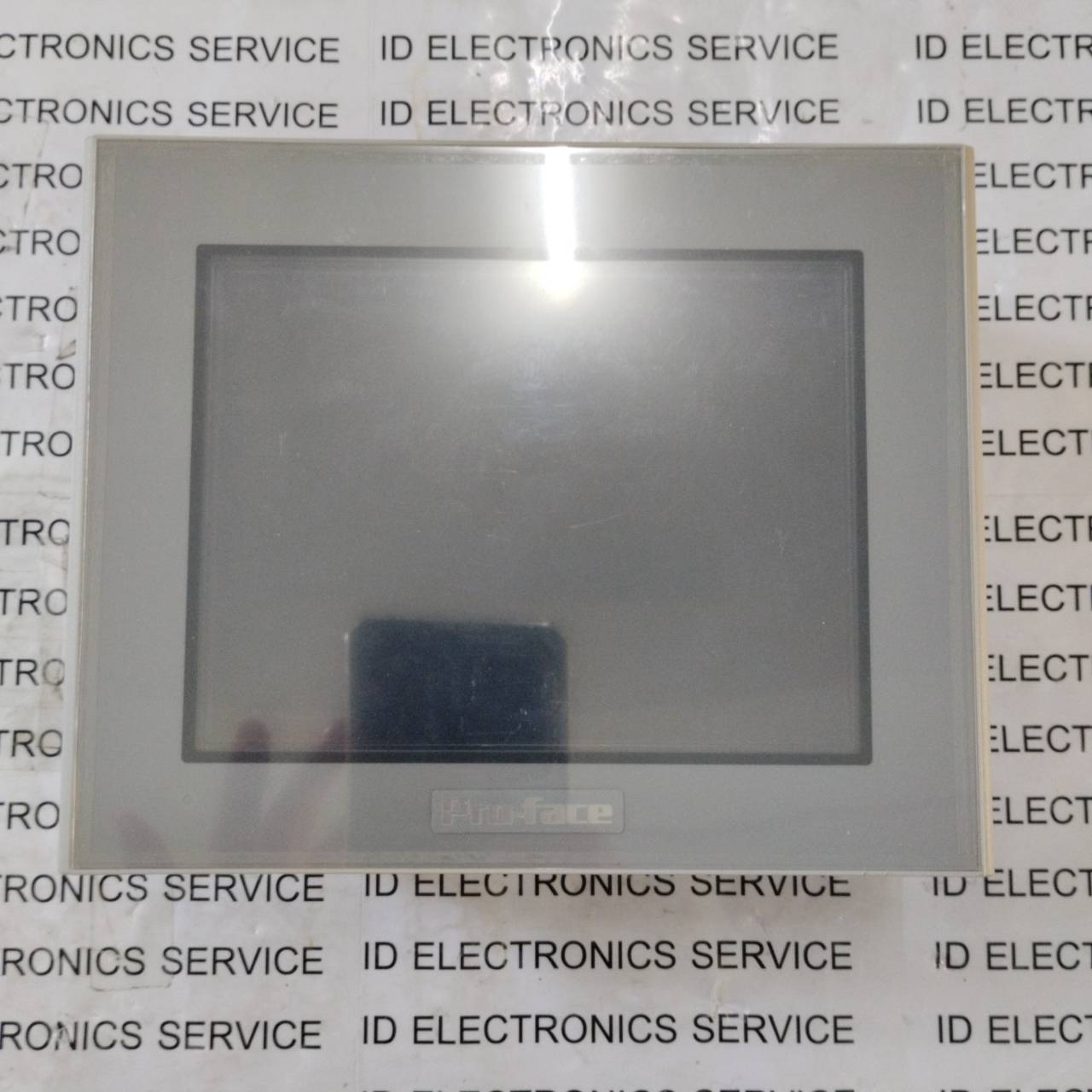 AST3301-S1-D24 PROFACE LCD TOUCH SCREEN