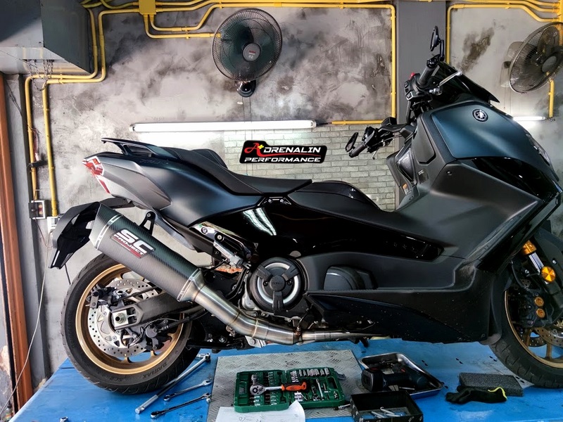 ท่อ Sc-project รุ่น SC1-R สำหรับ Tmax 560, 530 (For Exhibition only)