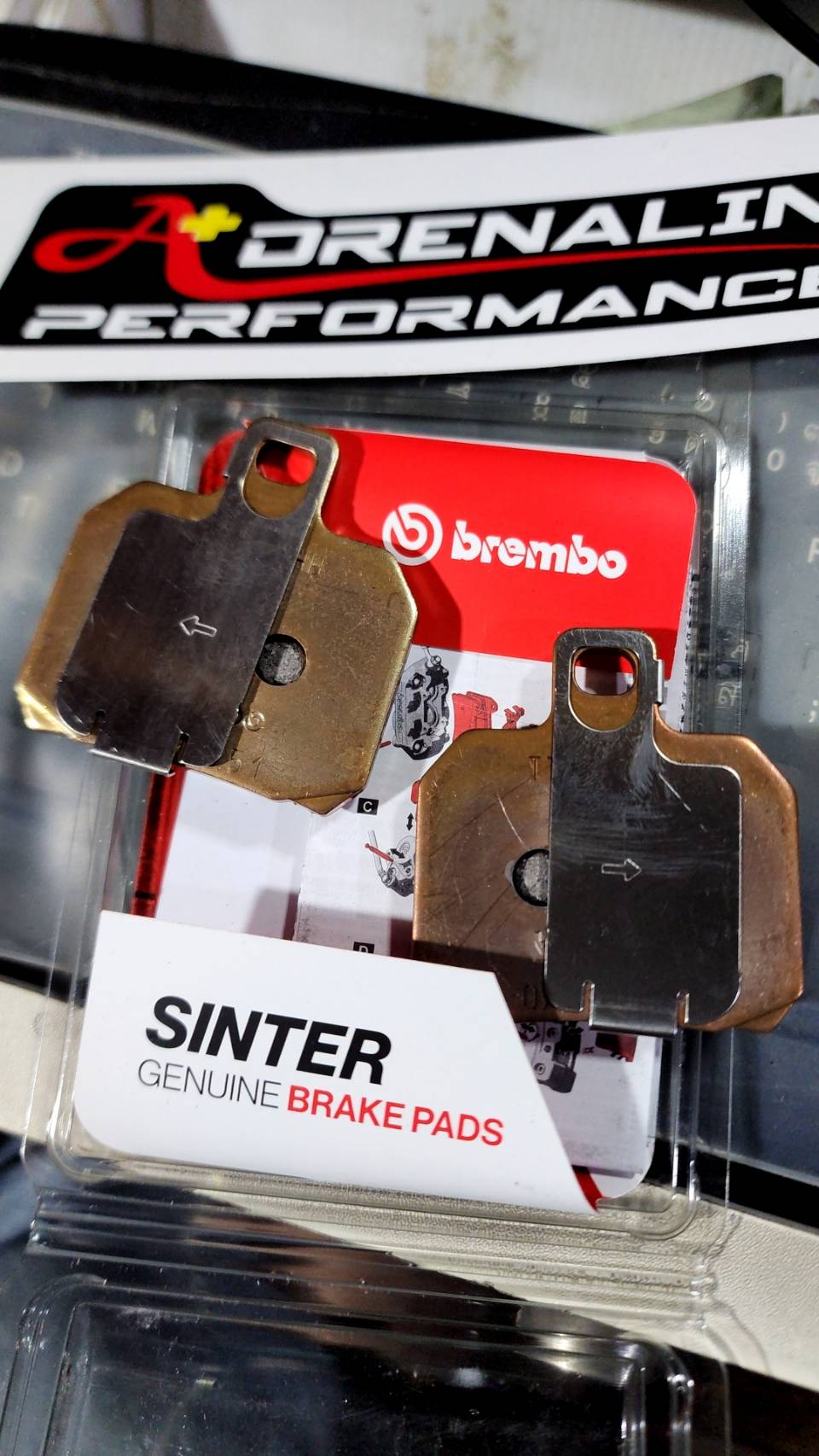 ผ้าเบรคหลัง Brembo เกรด OEM สำหรับ ปั๊มด้วงHP ปั๊มผีเสื้อ ปั๊มปักข้าง และ Ducati หลายรุ่น