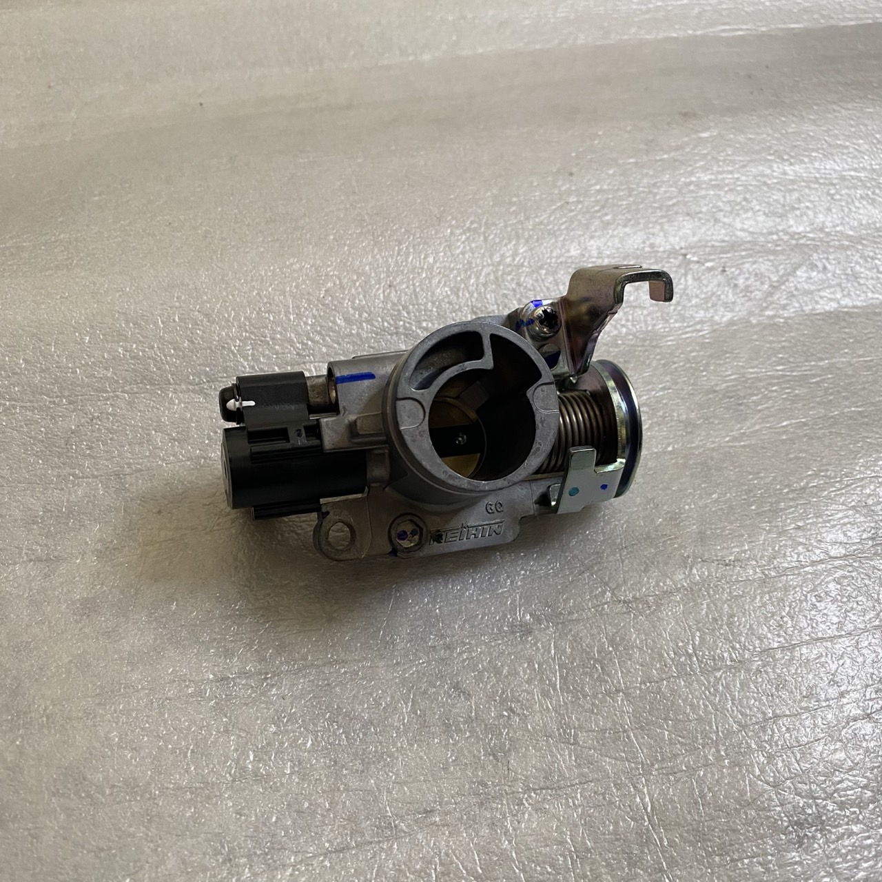 16400-KZV-A61 / 16410-KZV-A61 เรือนลิ้นเร่งทั้งชุด (GQRQA A) SUPER CUB อะไหล่แท้ HONDA