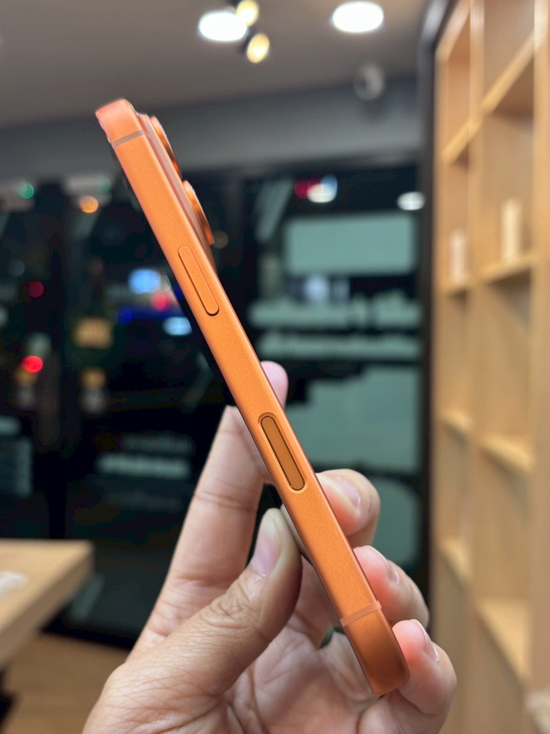 iPhone 17 Pro 512GB Cosmic Orange (มือ1)