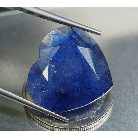 พลอยไพลิน (Sapphire) 13 กะรัตเจียร 2 ด้าน