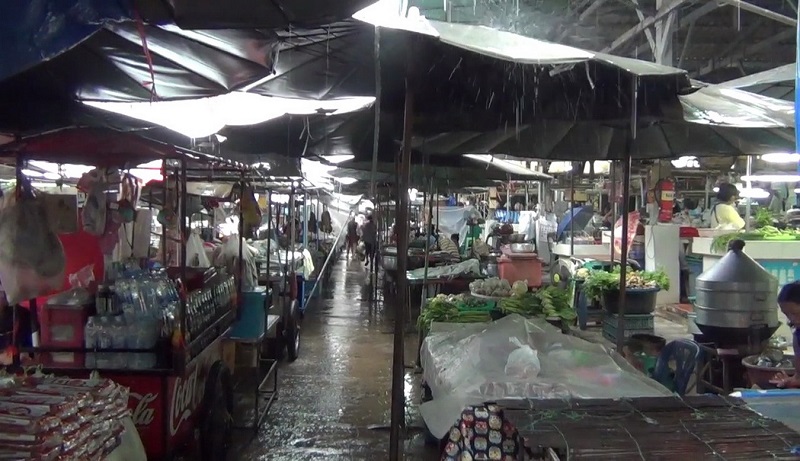 ผ้ายางใสหน้ากว้าง2ม.