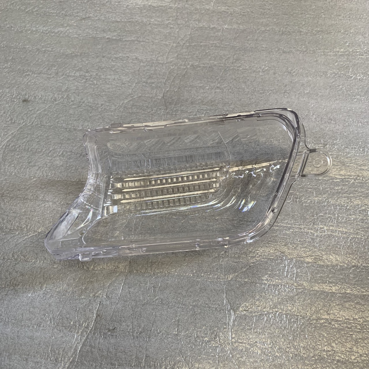 33401-KZV-T00 เลนส์ไฟเลี้ยวหน้าด้านขวา SUPERCUB 2013-2017 , DREAM110I 2011 อะไหล่แท้ HONDA