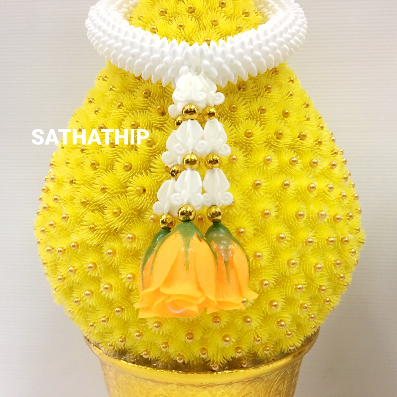 พานพุ่มดอกบานไม่รู้โรยประดิษฐ์ [8 นิ้ว/ 3,300บาท/คู่]