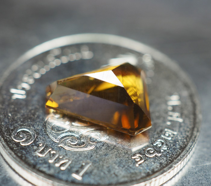 พลอยซิทริน (Citrine) 1.80 กะรัต