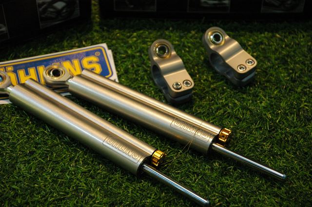 กันสะบัด Ohlins สำหรับ S1000RR 2015+