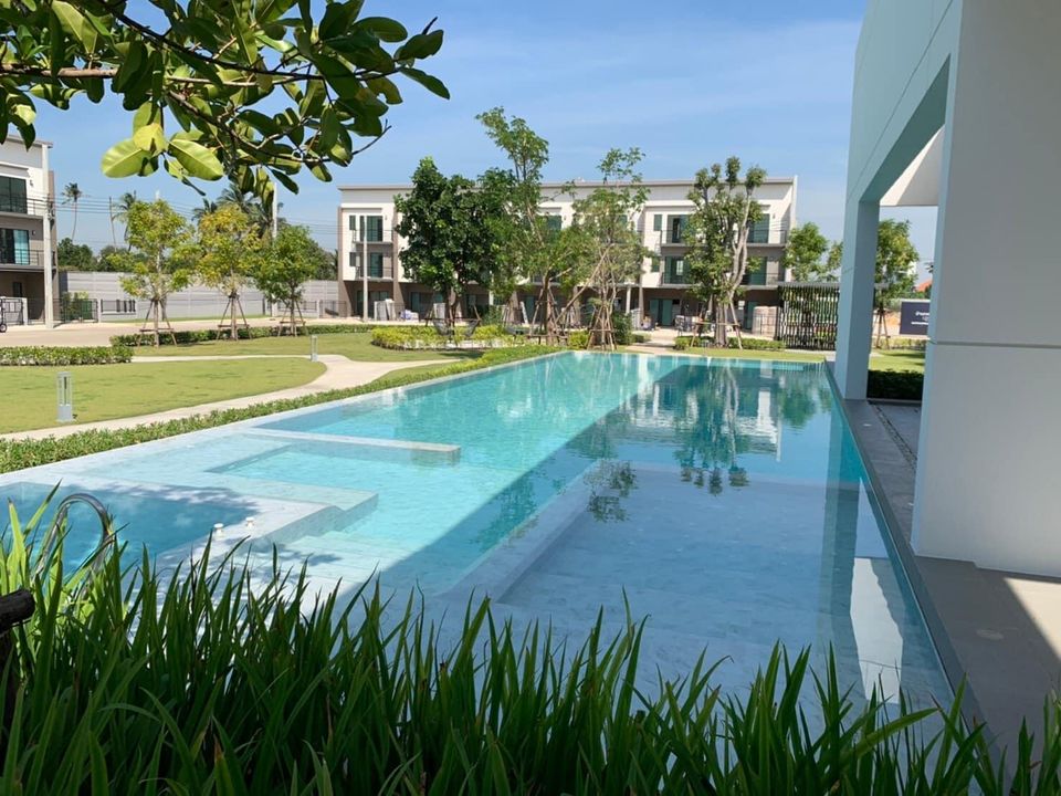 Townhouse Townhome Baan Klang Muang Ratchaphruek Sathorn for rent