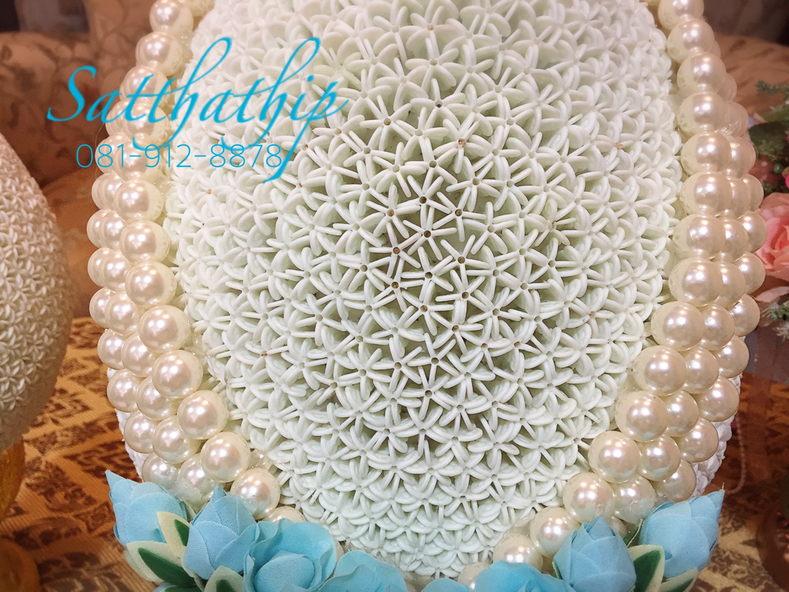 พานพุ่ม - พานพุ่มสักการะ - พานพุ่มดอกรัก - พานพุ่มดอกรักประดิษฐ์ (พลาสติก) - พานพุ่มสีขาว - Panpum