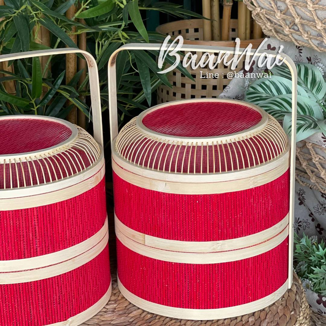 กล่องไผ่มงคล มั่งมี รุ่นเสื่อไม้ไผ่ (ฝากรงนก) สีแดง 2ชั้น
