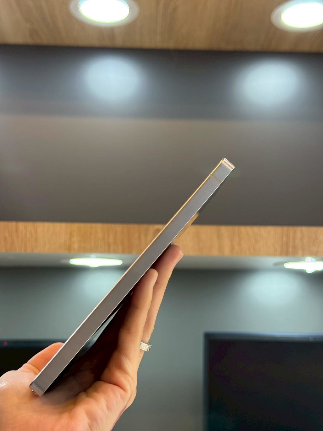 Samsung Galaxy S25 Ultra 12/256GB สี Titanium Whitesilver