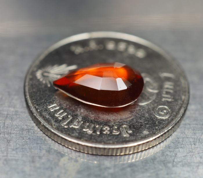 เฮสโซไนต์โกเมน (Hessonite) 1.90 กะรัต