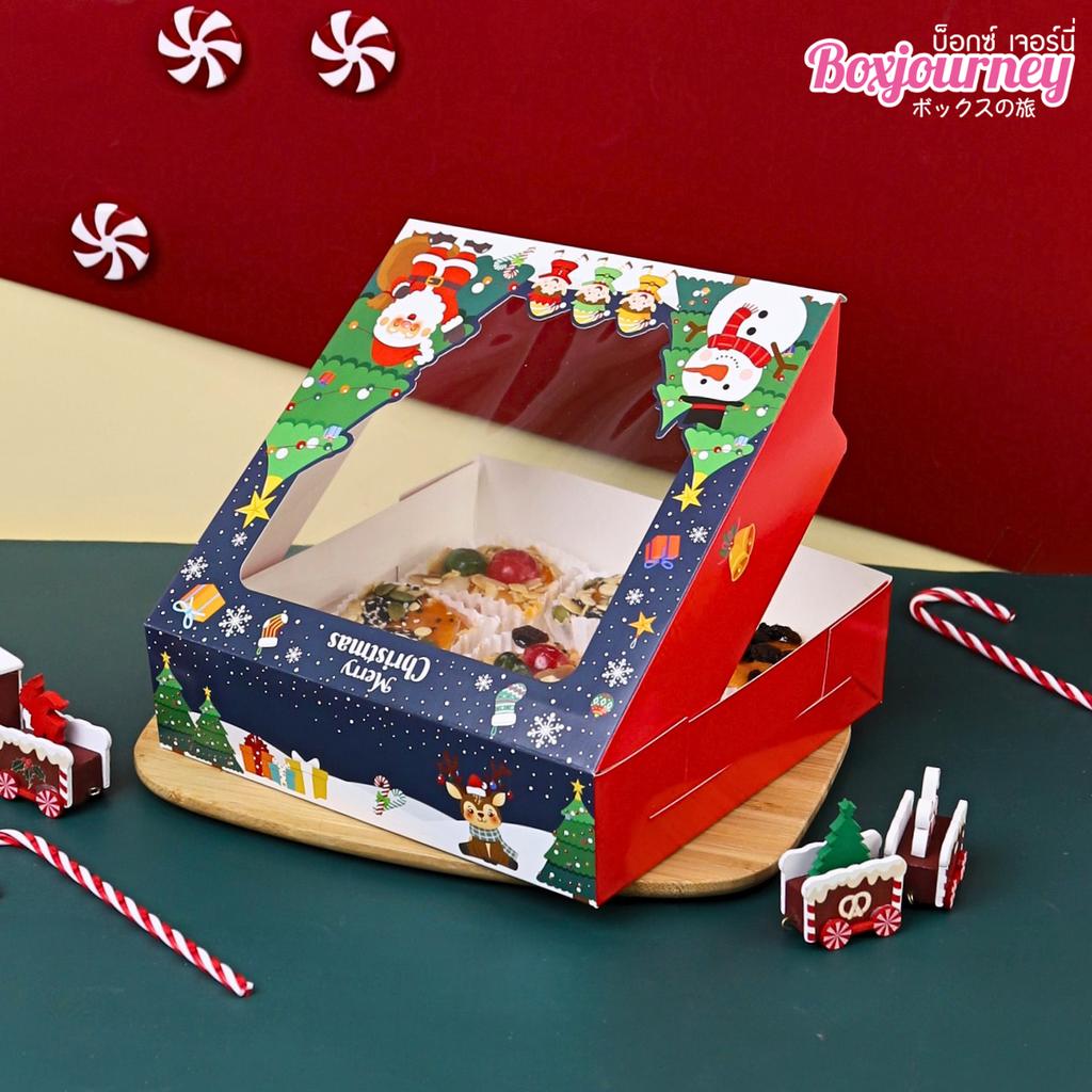 กล่องเค้ก 1 ปอนด์ ทรงเตี้ย ลาย Snowy Hug 10 ใบ (09-9102)