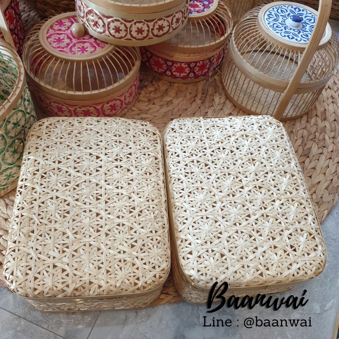 กล่องชะลอม ลายพิกุล ทรงเหลี่ยม ขนาด 23*30*10 cm