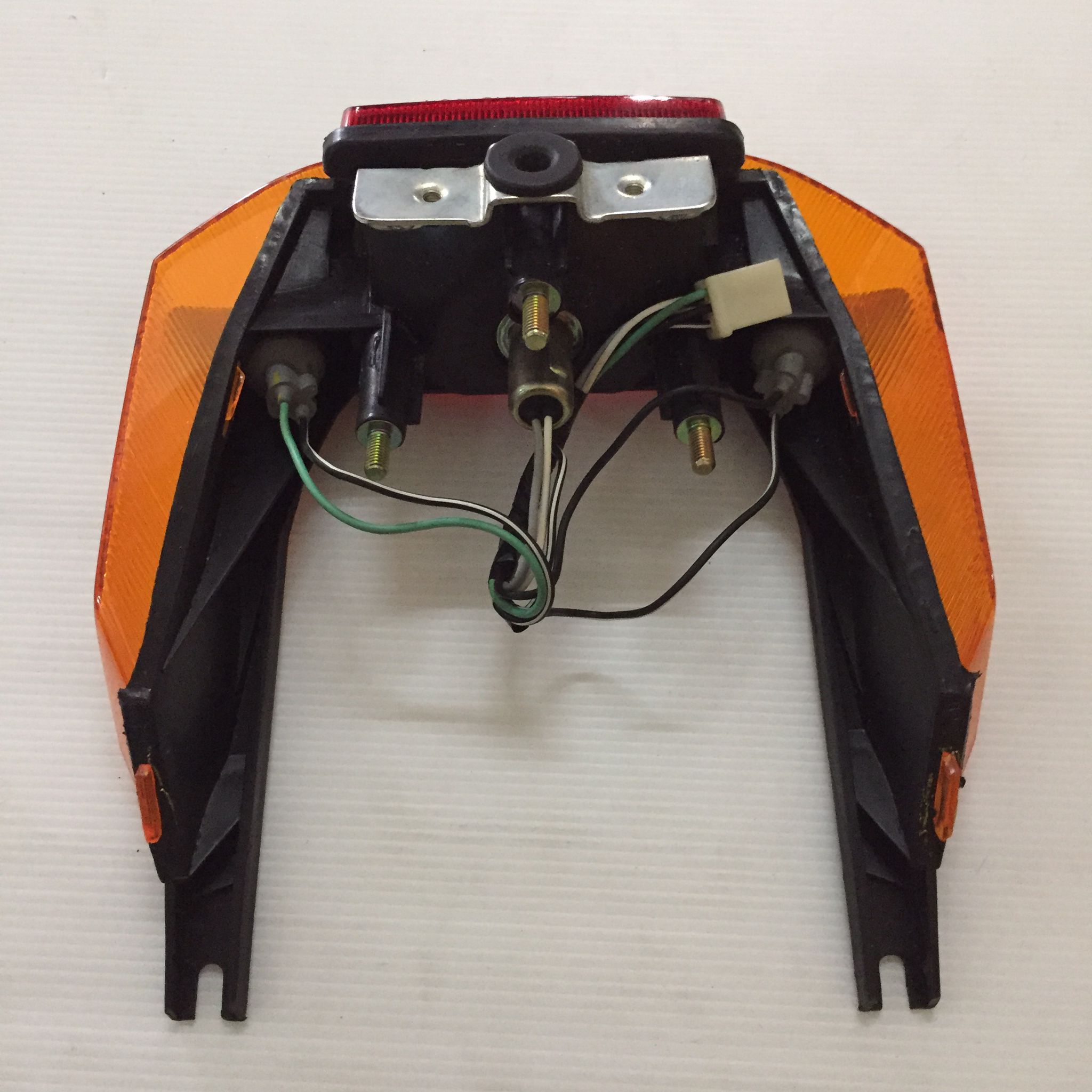 35710-31C40T000 ชุดไฟท้าย RC100 อะไหล่แท้ SUZUKI