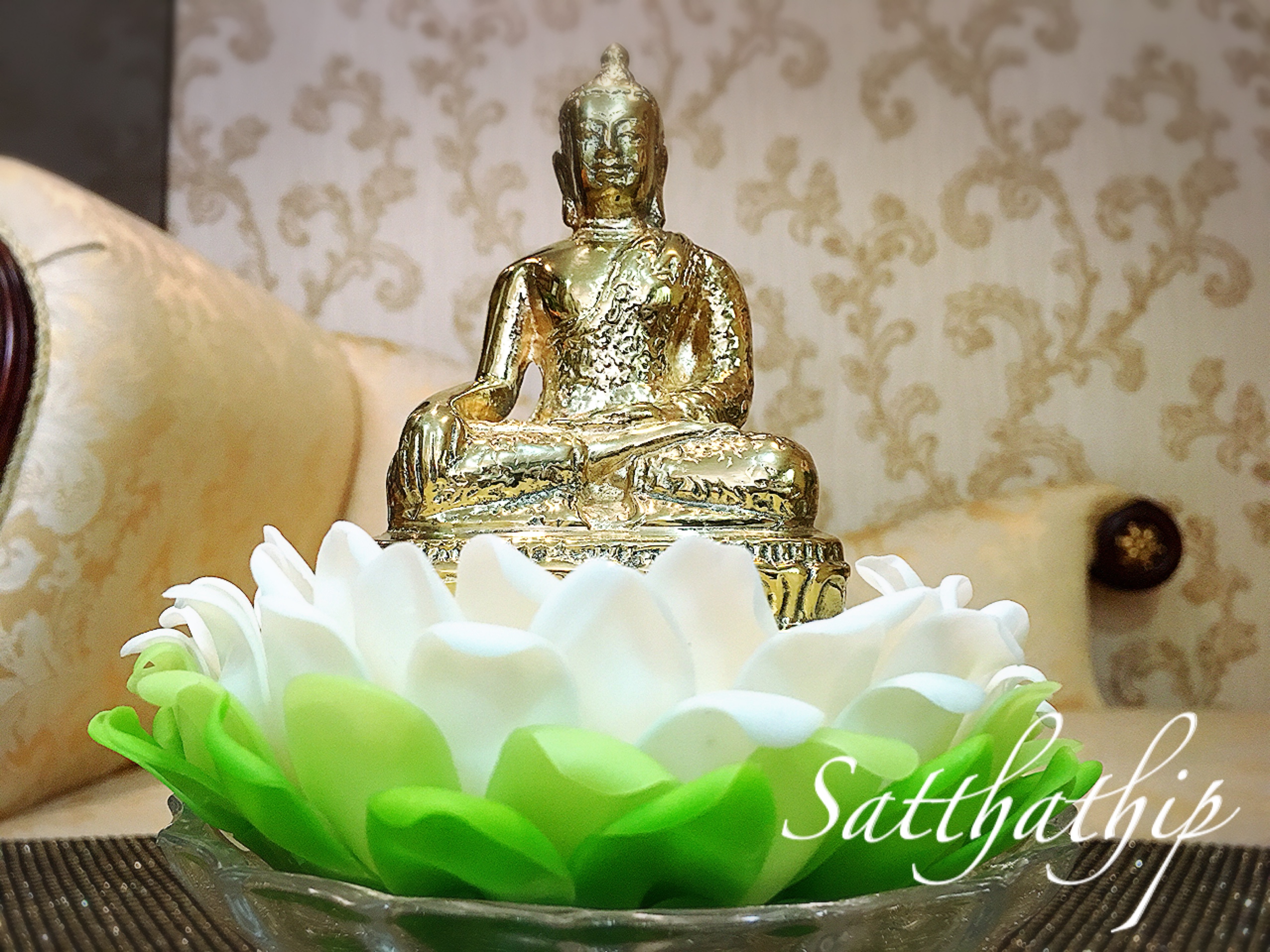 ถาดมะลิ ประดิษฐ์จากดิน/ ฐานรองพระ ประดิษฐ์จากดิน/ ถาดมะลิ-Lotus Tray