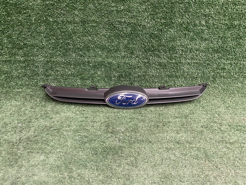 กระจังหน้า ใหม่ แท้ Ford Fiesta 2009-2013