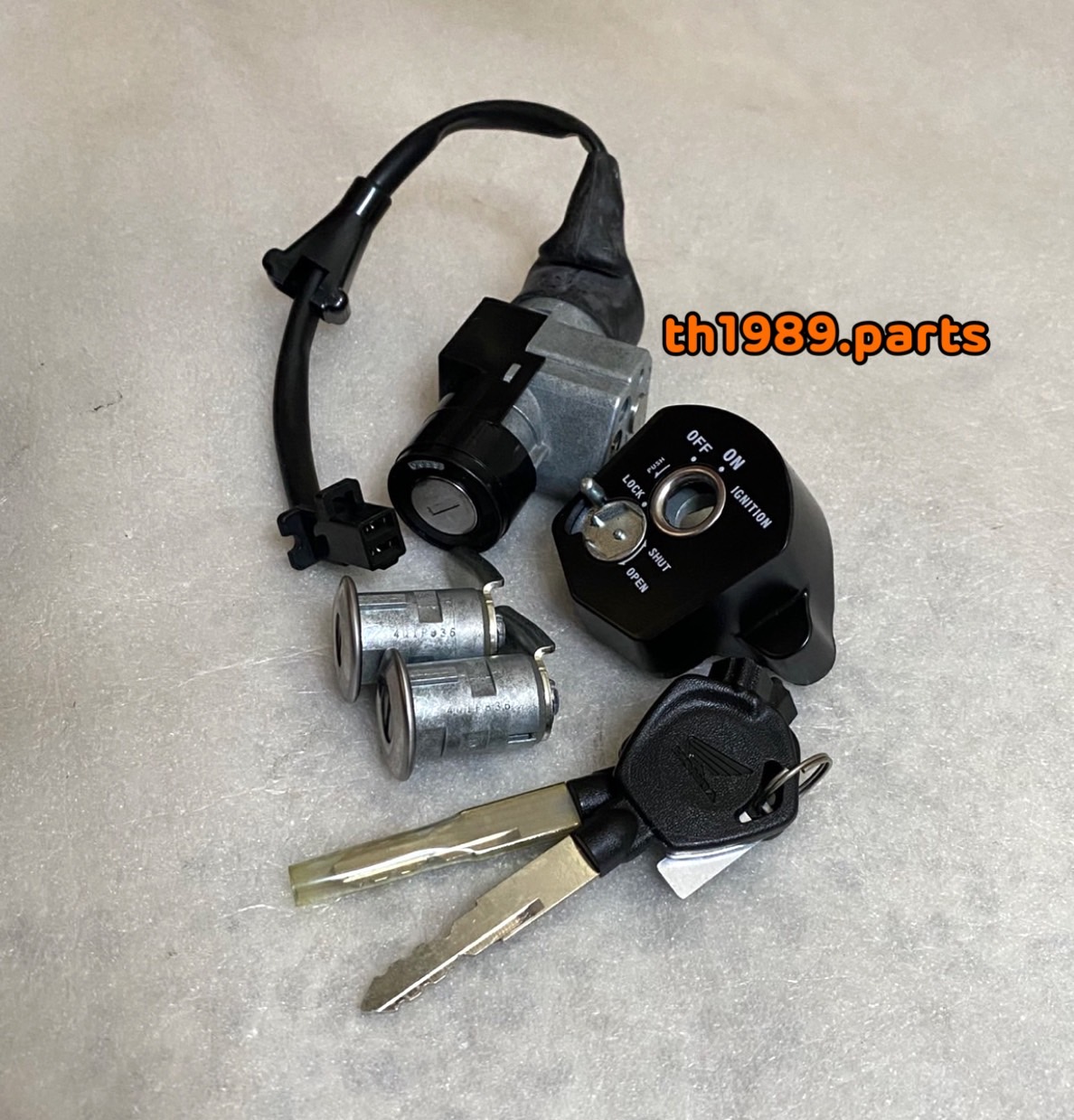 35010-K20-900 ชุดกุญแจทั้งชุด ZOOMER-X 2012-2014 อะไหล่แท้ HONDA