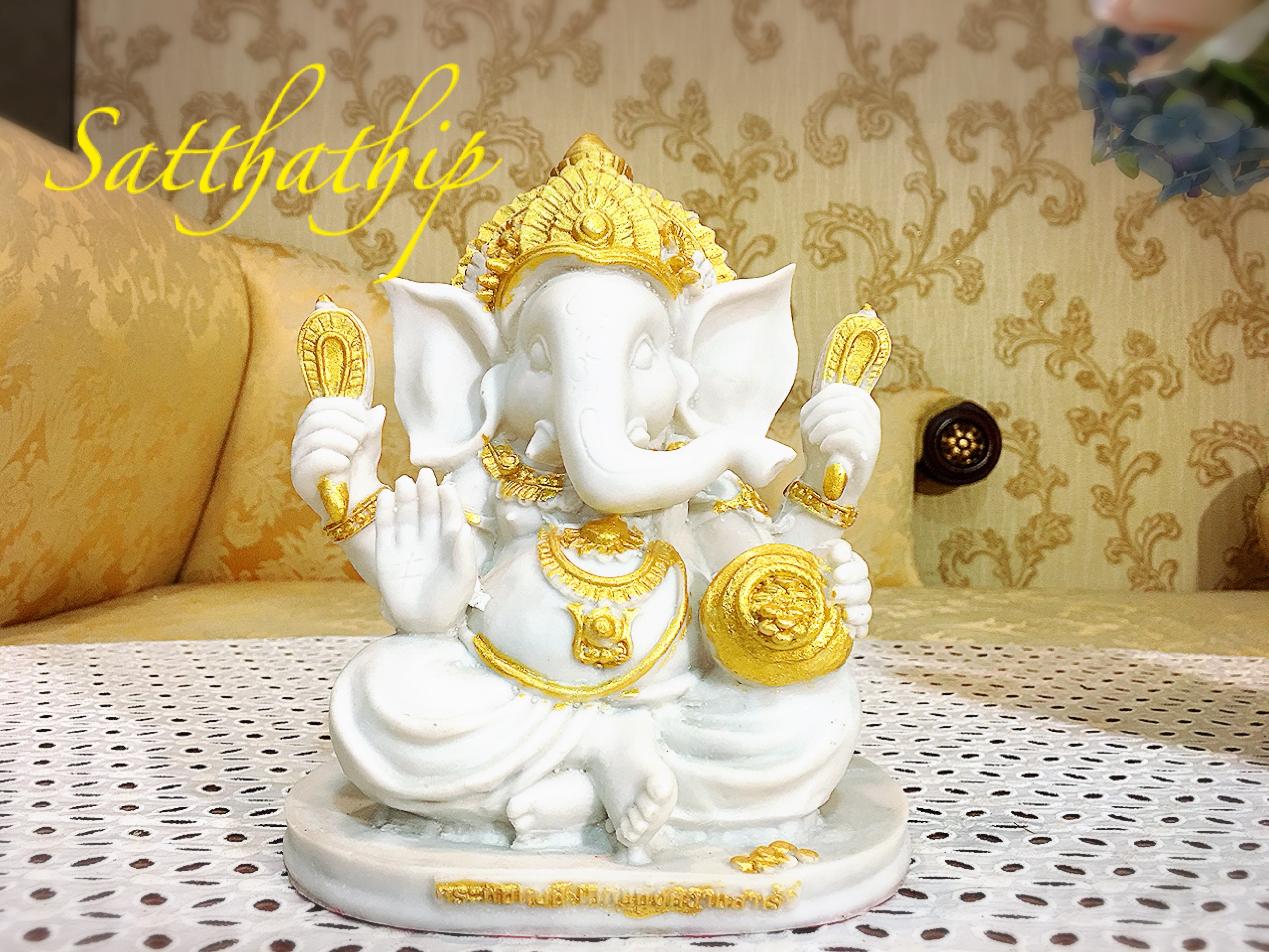 พระพิฆเนศ ปางประทานพร (เรซิ่น) - Ganesha: Lord of Success