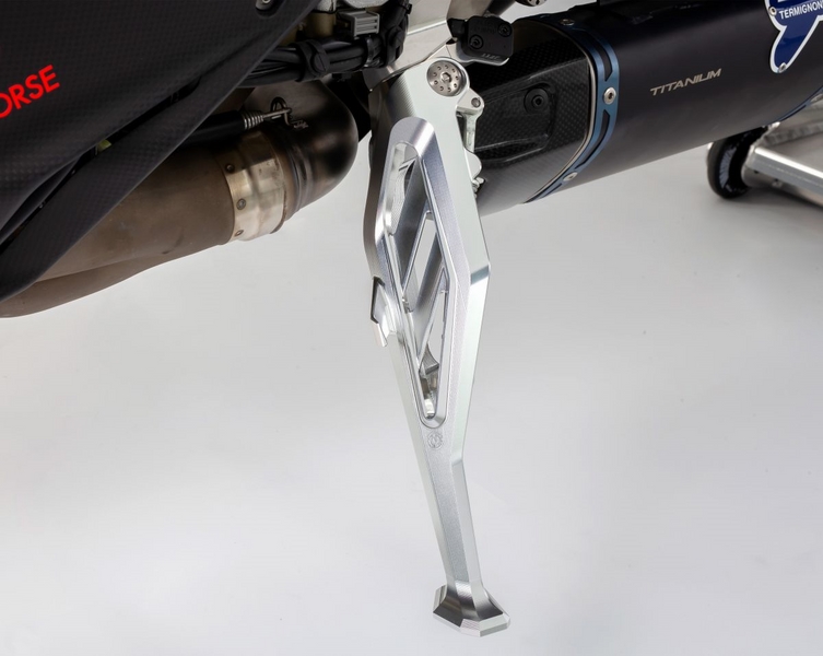 ขาตั้ง Motocorse สำหรับ street fighter V4