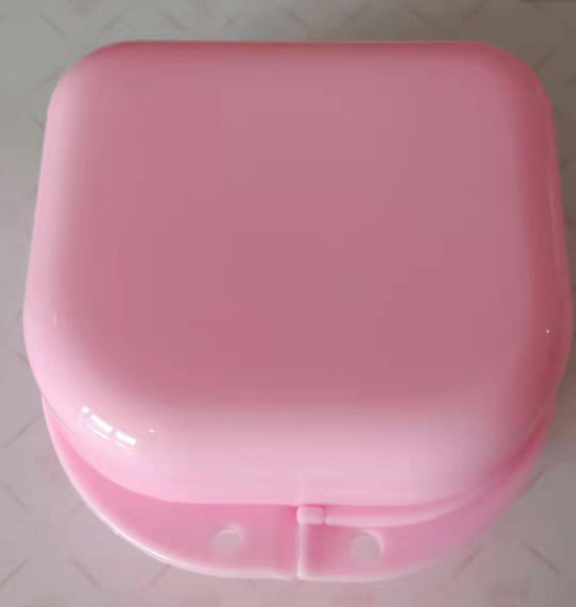 กล่องเก็บรีเทนเนอร์,กล่องรีเทนเนอร์,กล่องใส่รีเทนเนอร์