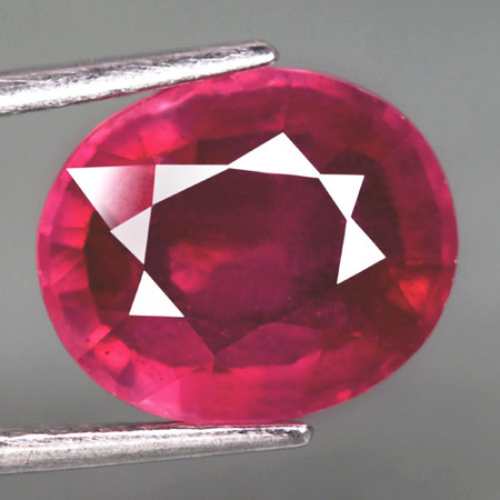 พลอยทับทิม (Ruby) 4.80 กะรัตสีม่วงแดงชมพู