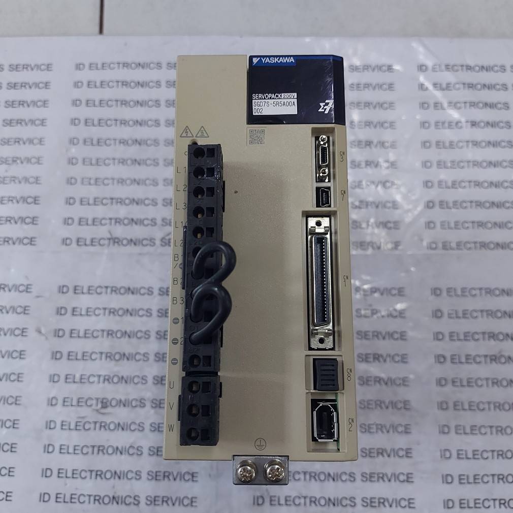 SGD7S-5R5A00A002 YASKAWA SERVO DRIVE