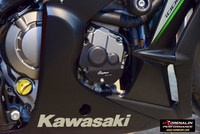 กันแคร้ง (ซ้าย-ขวา) Lightech สำหรับ Kawasaki ZX10R ปี 2016 ขึ้นไป