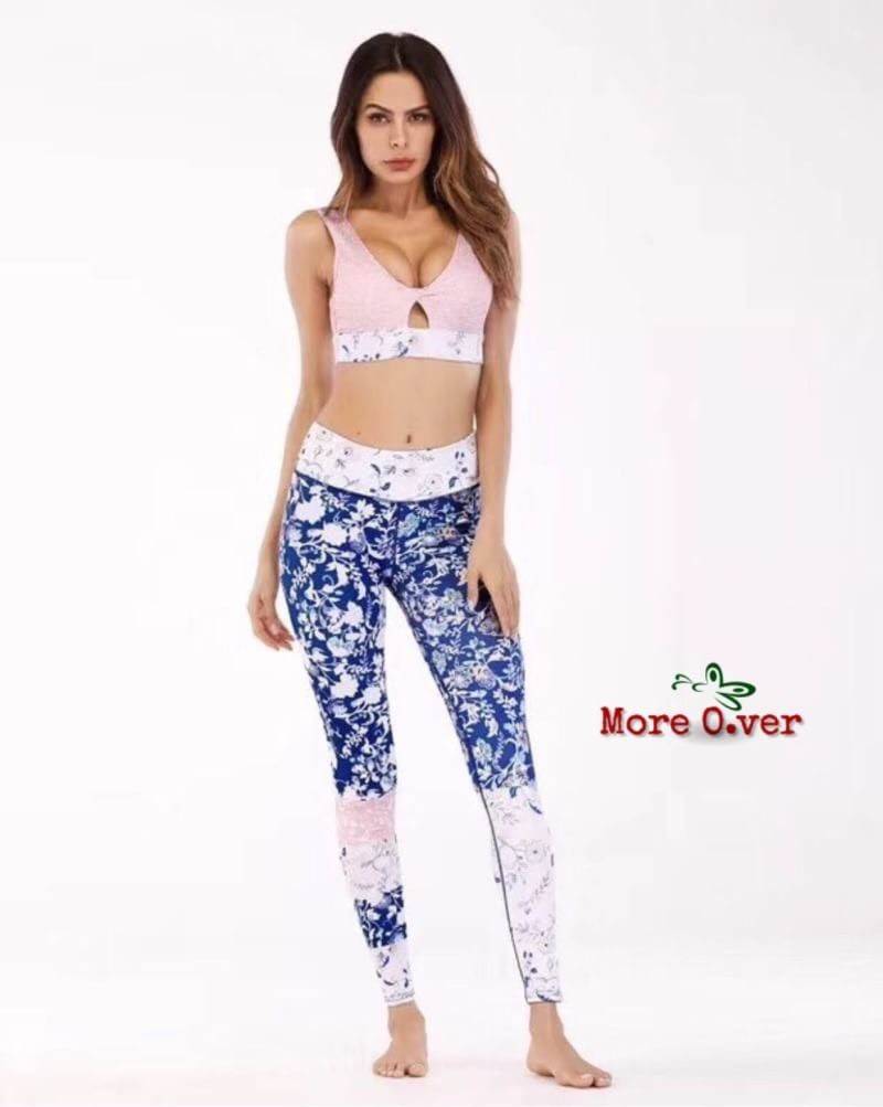 set Sport Bra กับ กางเกงออกกำลังกาย ลายดอก sexy