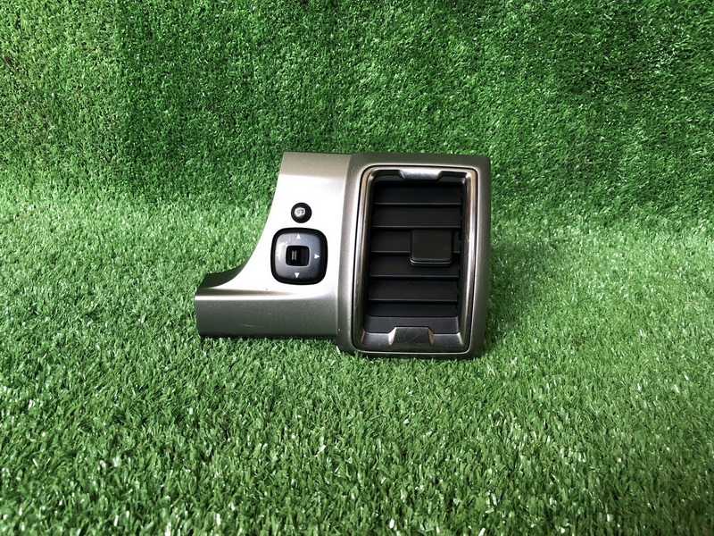 ช่องลมแอร์รถยนต์