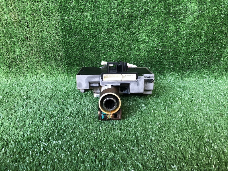 แกนคอพวงมาลัยชุดบน Mazda Mazda2 Skyactiv 2015-2019