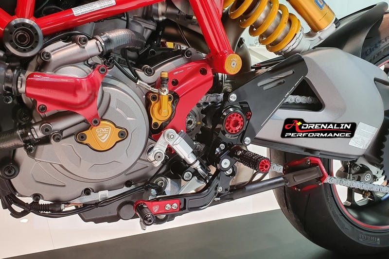 Cnc racing การ์ดปั๊มน้ำ สำหรับ M821 2018+