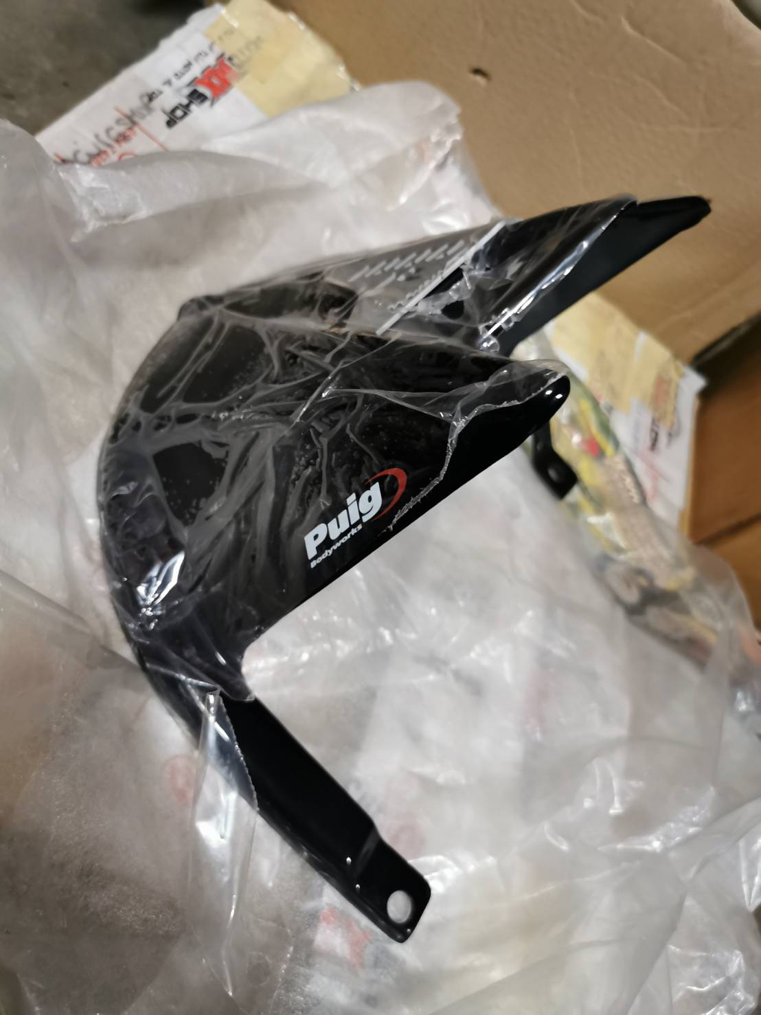 บังโคลนหลัง Puig สำหรับ ZX10 ปี 2011-2020