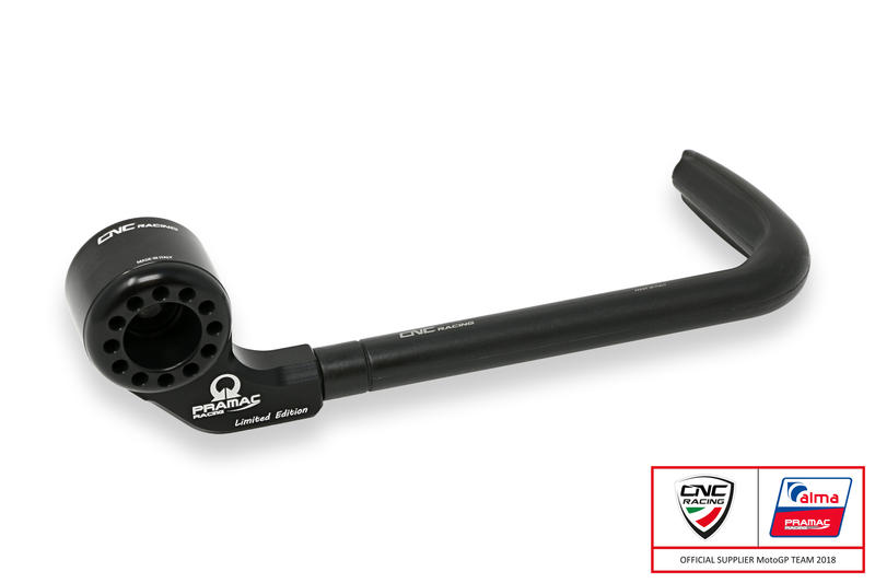 การ์ดแฮนด์ CNC Racing ทรง GP สำหรับ V4