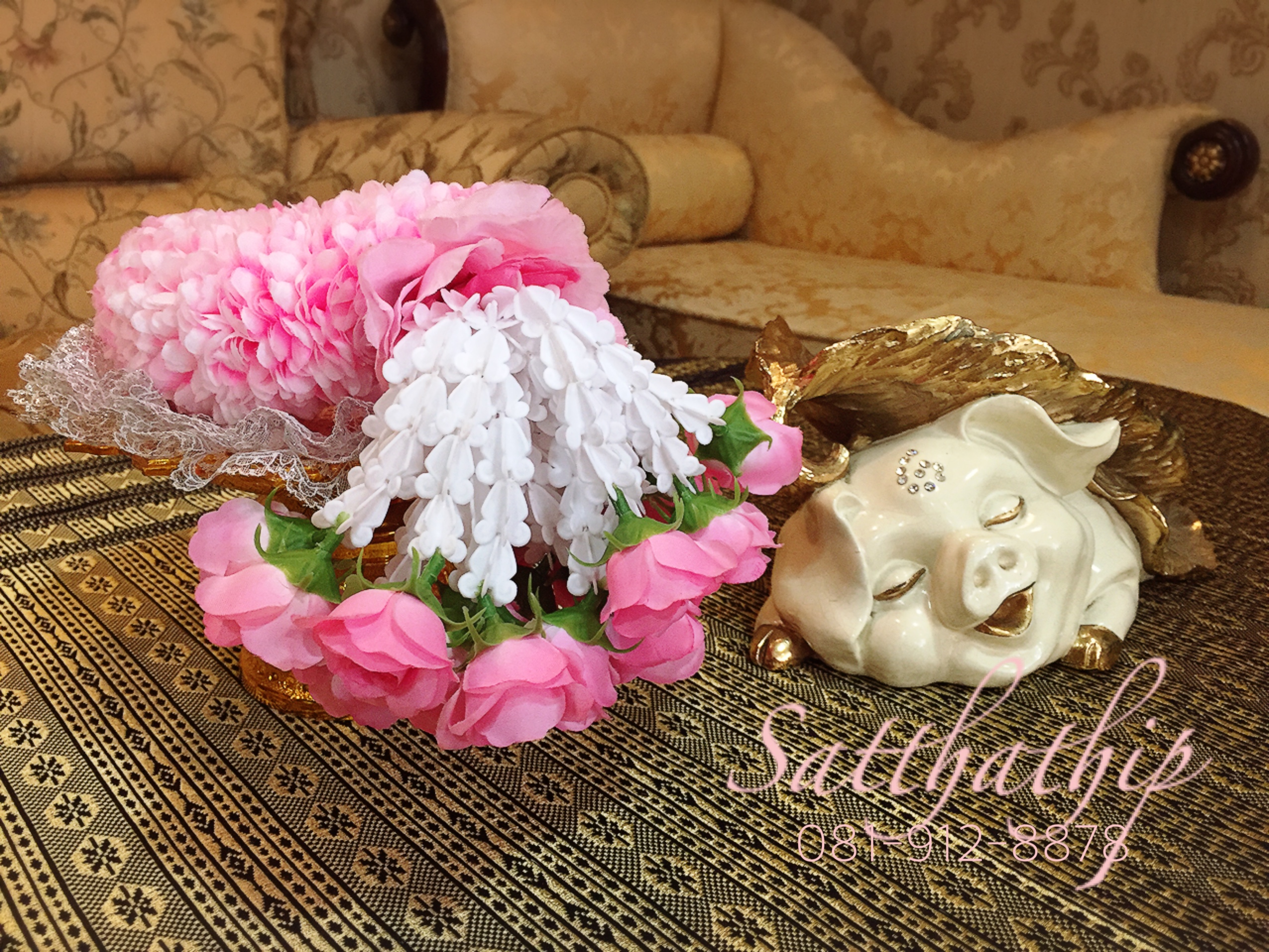 พวงมาลัยผ้า ดอกมัม สีชมพูอ่อน - พวงมาลัยผ้า - Fabric garland