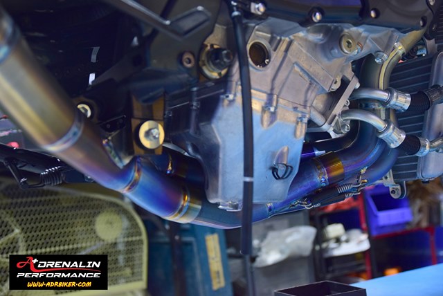 ท่อ Arrow ฟูล Racetech Competition ไทเทเนียม สำหรับ GSXR L7+ (For Exhibition only)