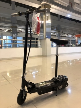 Scooter ไฟฟ้า 24V 120W พร้อมสายชาร์ตไฟฟ้ารับน้ำหนักได้70ก.ก ราคาประหยัด มีสีดำ แดง เขียว น้ำเงิน ค่าส่ง ตจว.300บ.