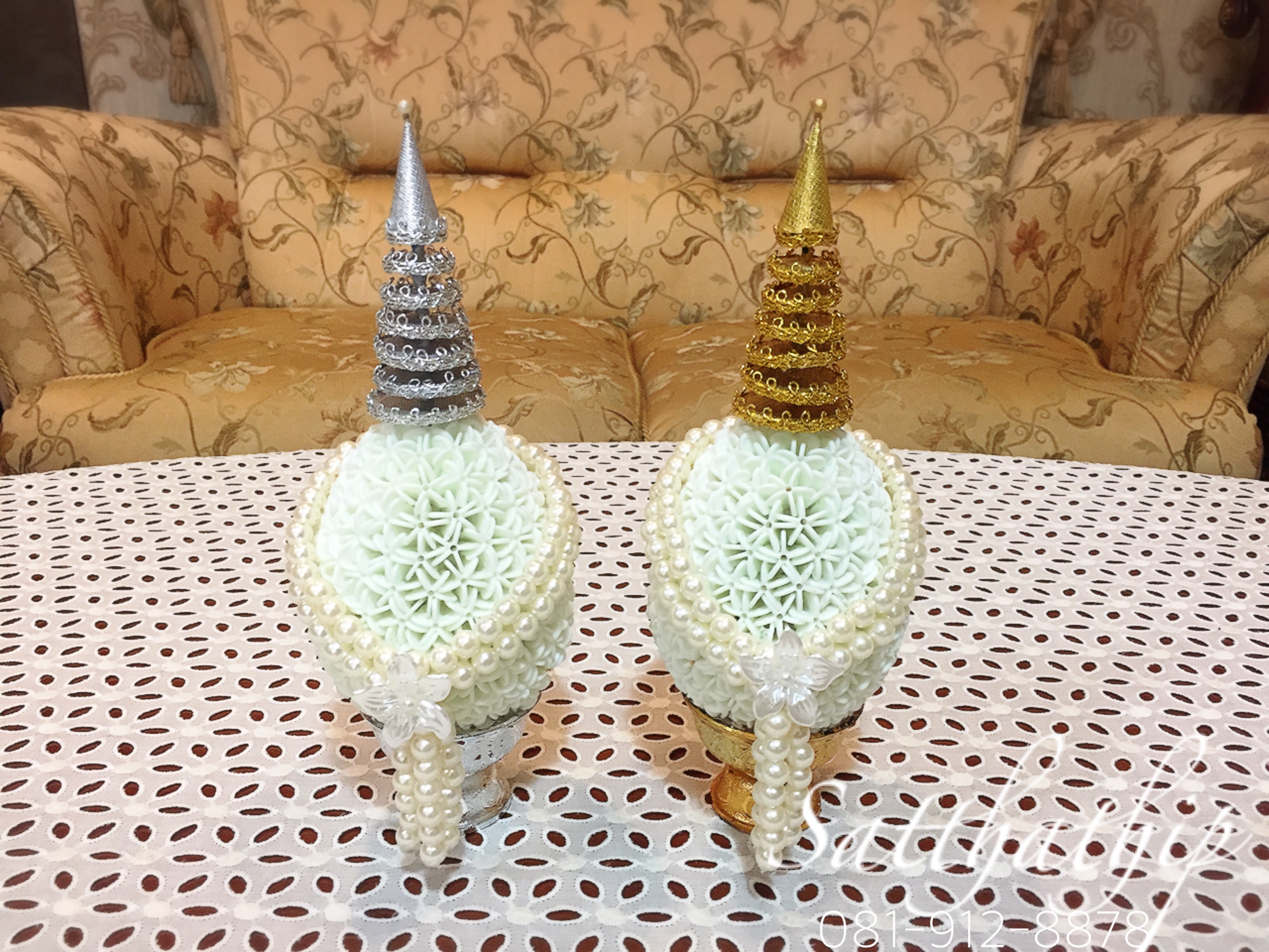 พานพุ่ม - พานพุ่มสักการะ - พานพุ่มดอกรัก - พานพุ่มดอกรักประดิษฐ์ (พลาสติก) - พานพุ่มสีขาว - Panpum