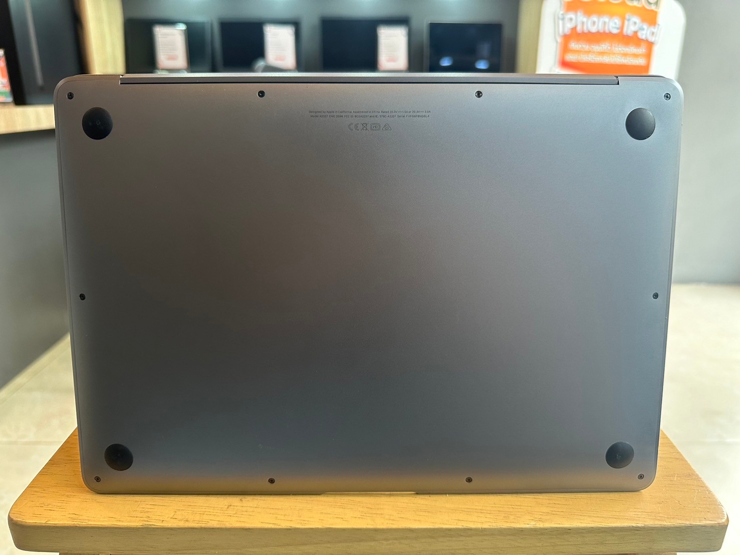 MacBook Air (13.3-inch M1,2020) 8/256