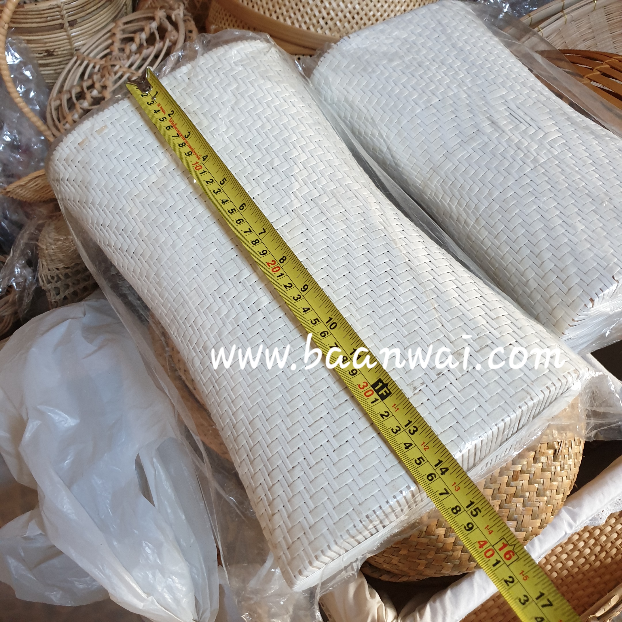 หมอนหวาย